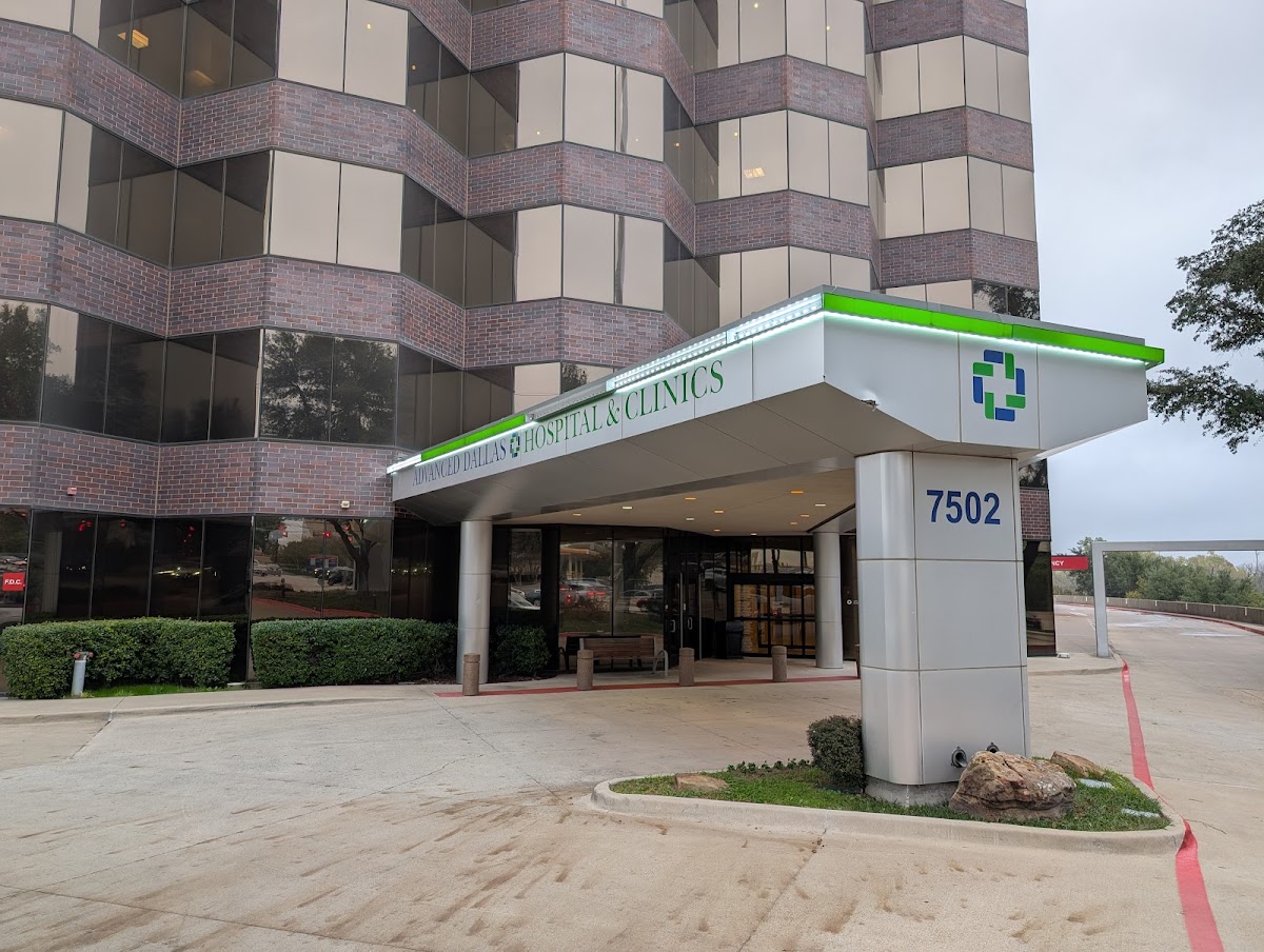 Advanced Dallas Hospital & Clinics - Photo 4