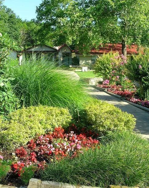 La Hacienda Treatment Center - Community Outreach Center - Photo 4