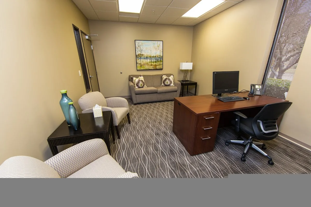 Greenhouse Outpatient - Photo 2