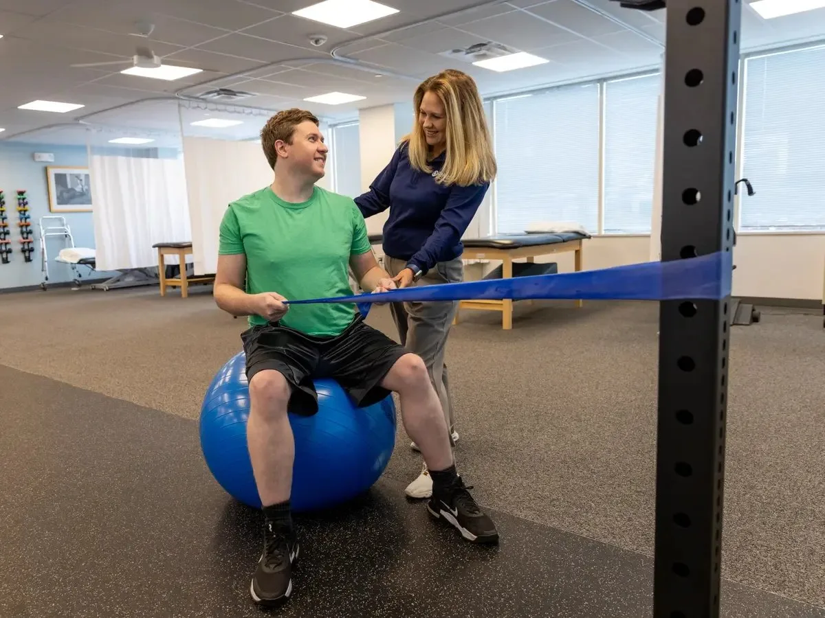 Baylor Scott & White Outpatient Therapy - Dallas - Kessler Park - Foto 4