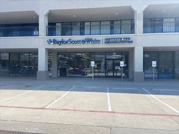 Baylor Scott & White Outpatient Therapy - Dallas - Central Expressway - 사진 4