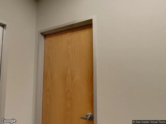 Simmons Family Gateway Resource Center - 照片 6