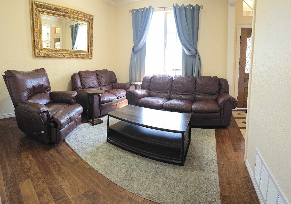Bright Hope Housing - Photo 3