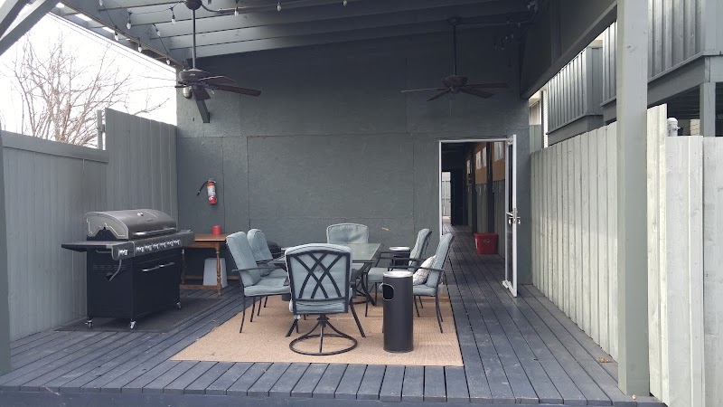 The Esperanza Sober Living Apartmen - Photo 3