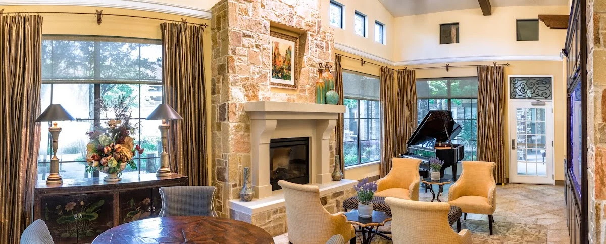 The Villages of Lake Highlands - interior photo