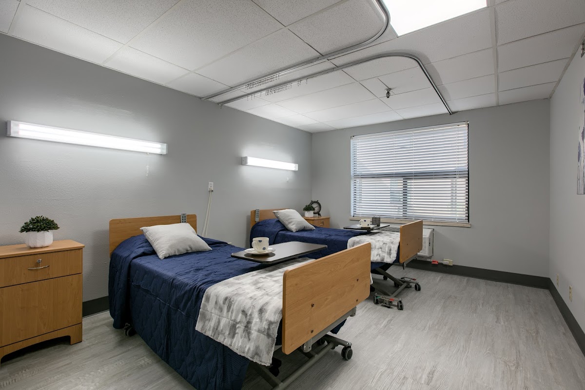Skyline Nursing Center - Photo 2