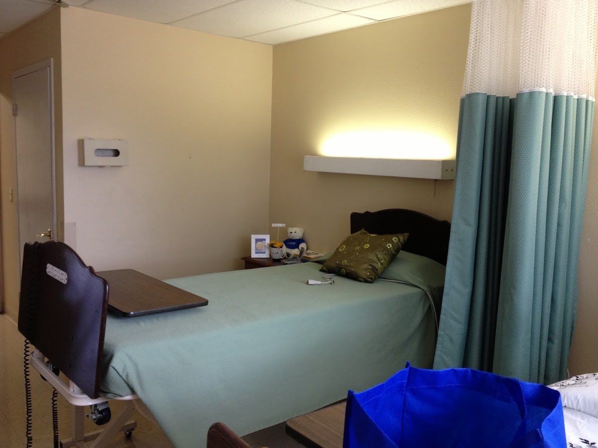 Skyline Nursing Center - Photo 4