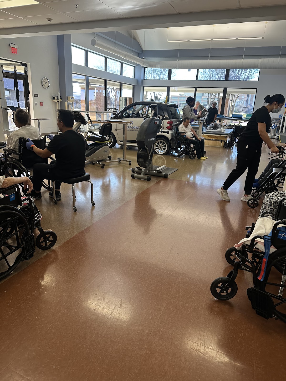 Methodist Rehabilitation Hospital - Photo 6